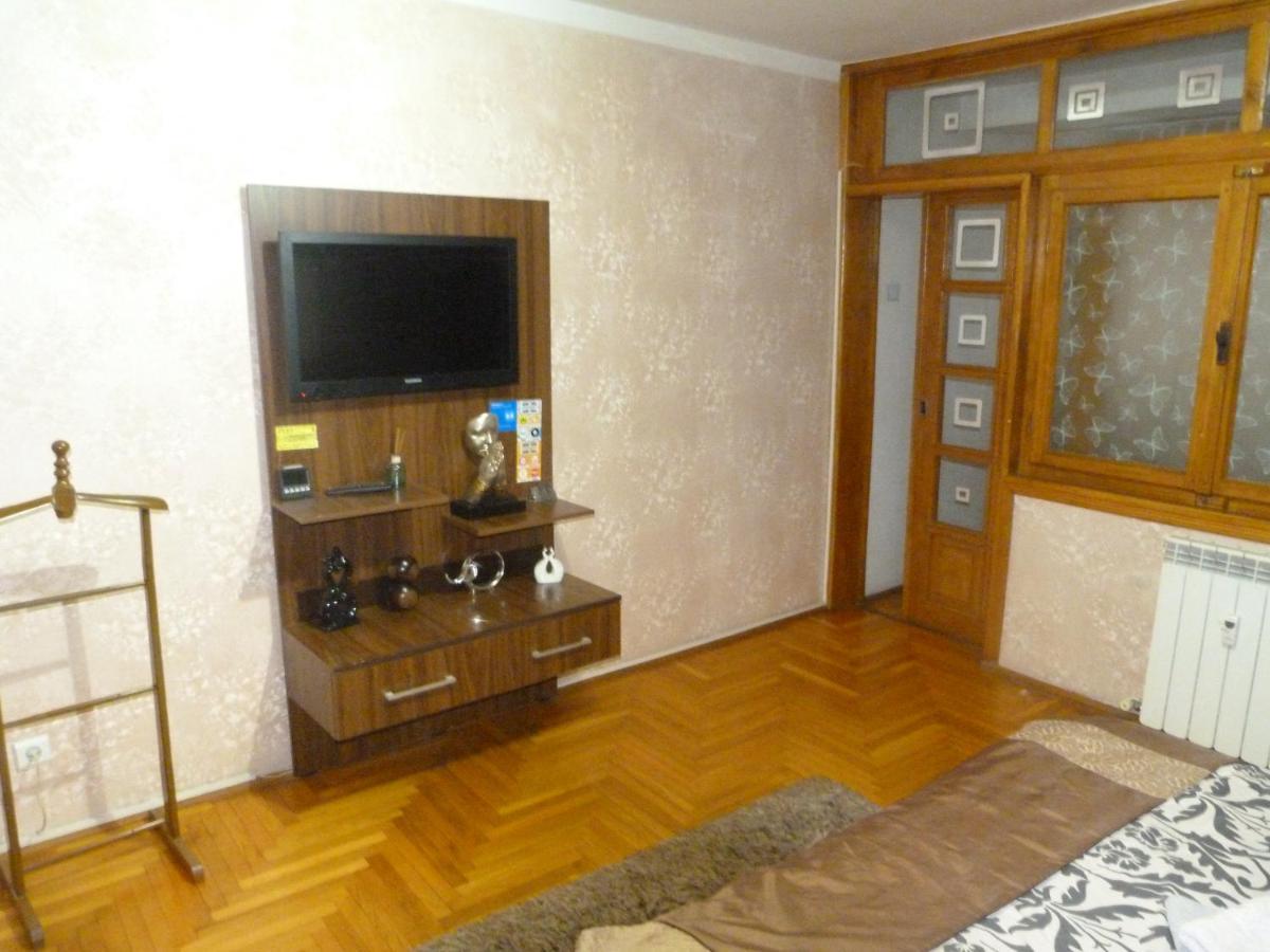5 Apartshotel Faleza Galati Экстерьер фото